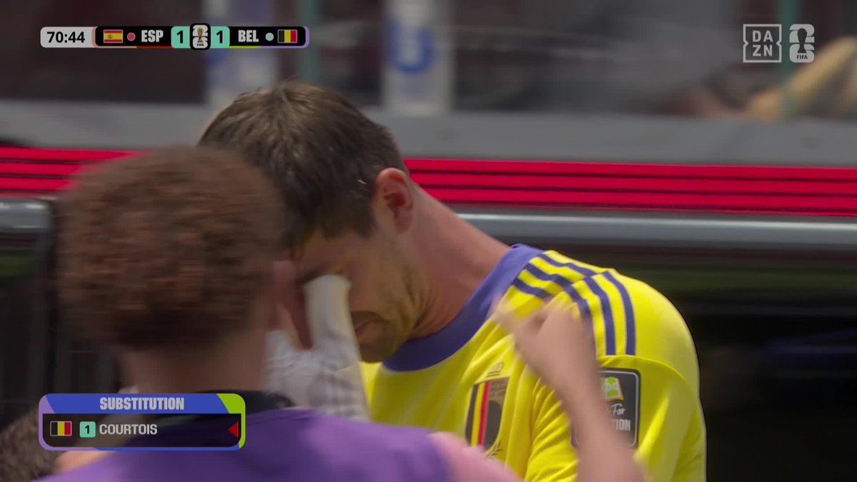 LA IMAGEN QUE JAMÁS QUEREMOS VER, AUNQUE HOY SEA NUESTRO RIVAL SE VA LLORANDO COURTOIS TRAS CAER LESIONADO. MUCHO ÁNIMO, CRACK 💔 #DAZNMundial