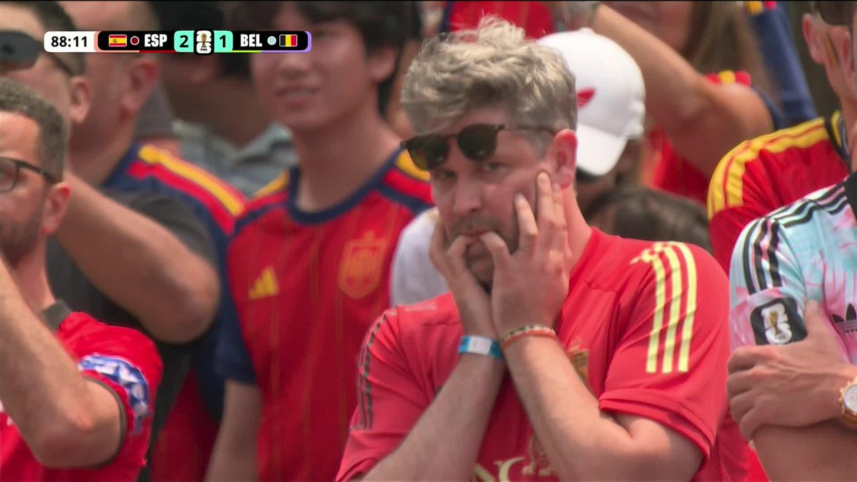 SPAIN TAKE THE LEAD IN THE 88TH MINUTE 🇪🇸 MERINO MIGHT HAVE JUST DONE IT *AGAIN* 🤯 #FIFAWorldCup