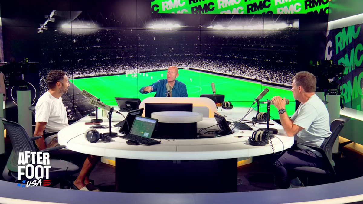 🇪🇸 Gros débat sur Pedri ! ✨ Kevin Diaz : "À son poste et dans cette génération, en termes de qualités intrinsèques, c'est le successeur de Xavi et Iniesta. Il fait partie des indéboulonnables" ❌ Daniel Riolo : "Moi, il ne me l'a pas montré depuis le début de la compet"