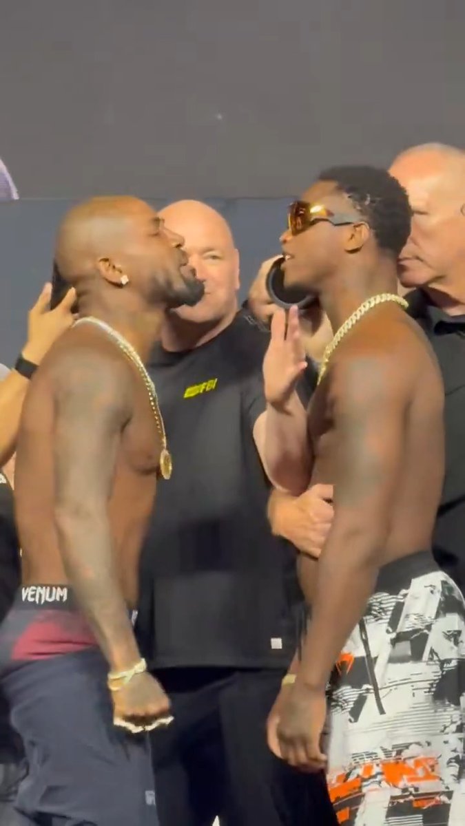 King Green and Terrance McKinney jaw at each other during a heated #UFC329 faceoff.