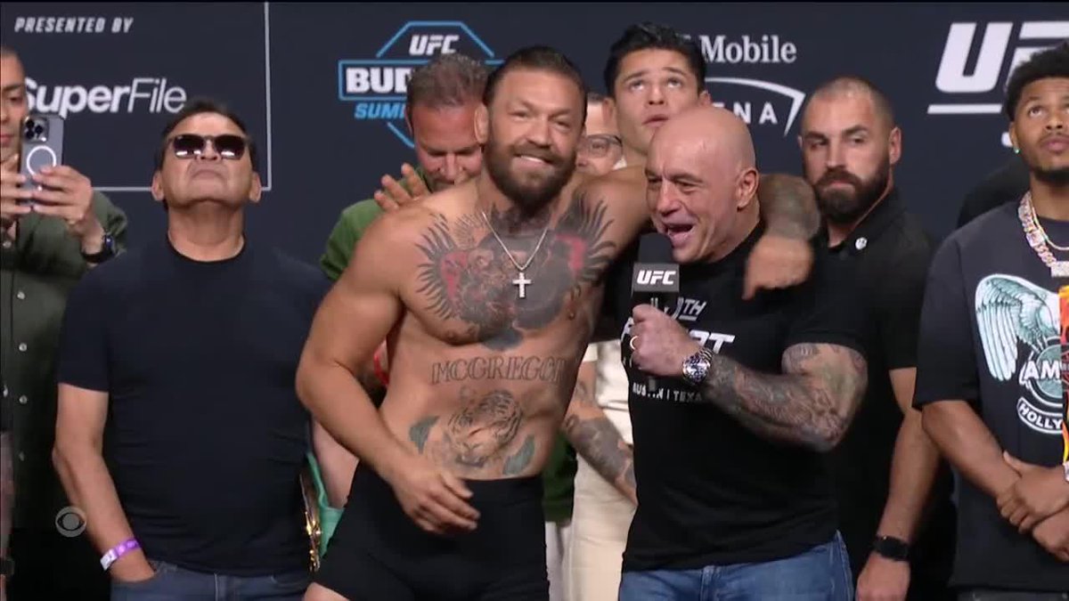 Can McGregor pull this off? 🇮🇪 #UFC329