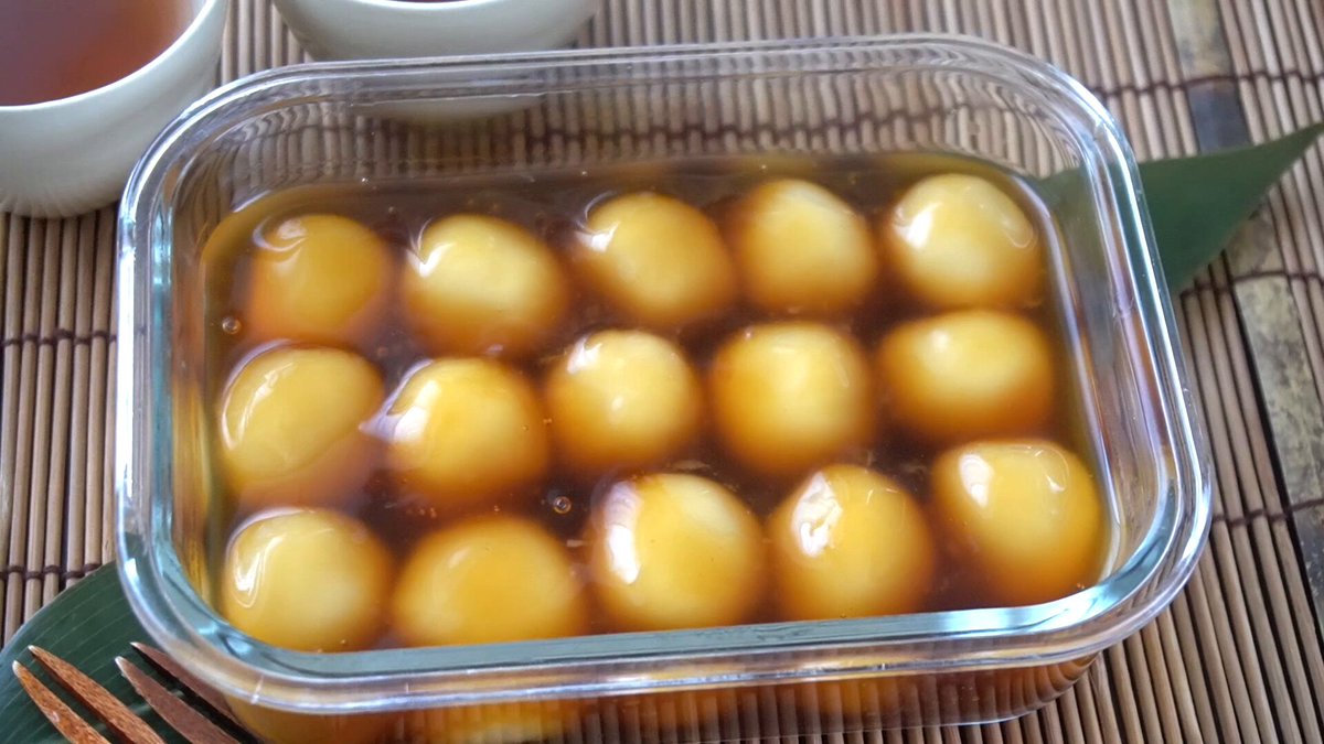 冷やしても、翌日になってもずーーっと驚くほど柔らかい！ 夏に絶対作ってほしい「冷やしみたらし団子」の黄金比レシピです🍡✨ なぜ固くならないのか、秘密は〇〇にあります。 とろ〜り冷たいタレが絡んで最高に美味しい…！ 詳しい作り方はこちら👇 #冷やしみたらし団子 #みたらし団子 #簡単レシピ #手作りおやつ #料理研究家ゆかり