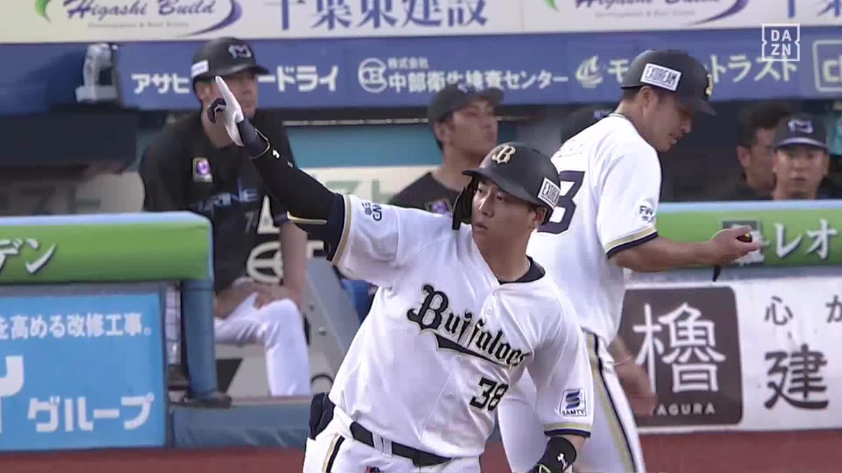 右手を突き上げた 打球はライトスタンドへ 来田涼斗 第1号先制ホームラン ⚾️ロッテ×オリックス #Bs2026 #だったらDAZN