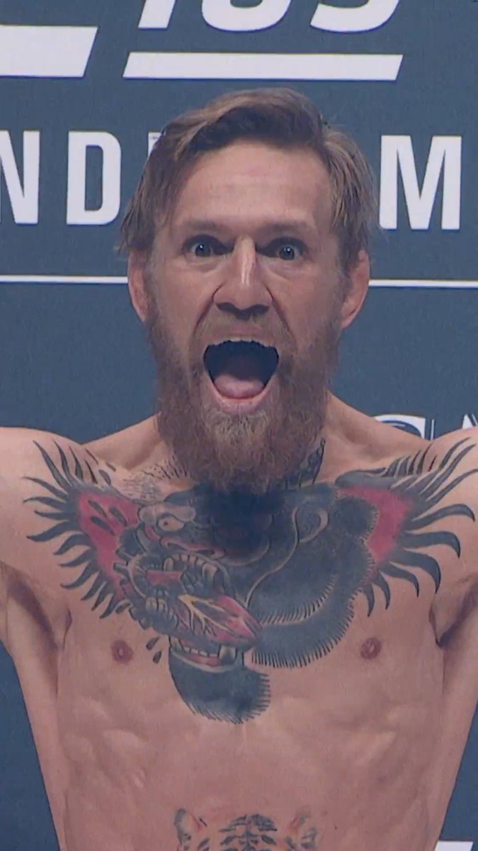 11 YEARS LATER ⚖️ 💪 🇮🇪 #UFC329 A very different look for Conor McGregor back in 2015!