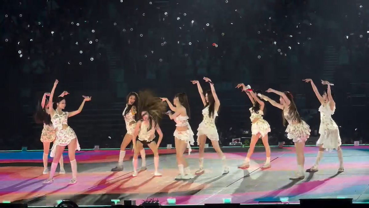 JEONGYEON SOLO FOR THE OT9 TWICE LIKE OOH-AHH DANCE BREAK AGAIN TODAY
