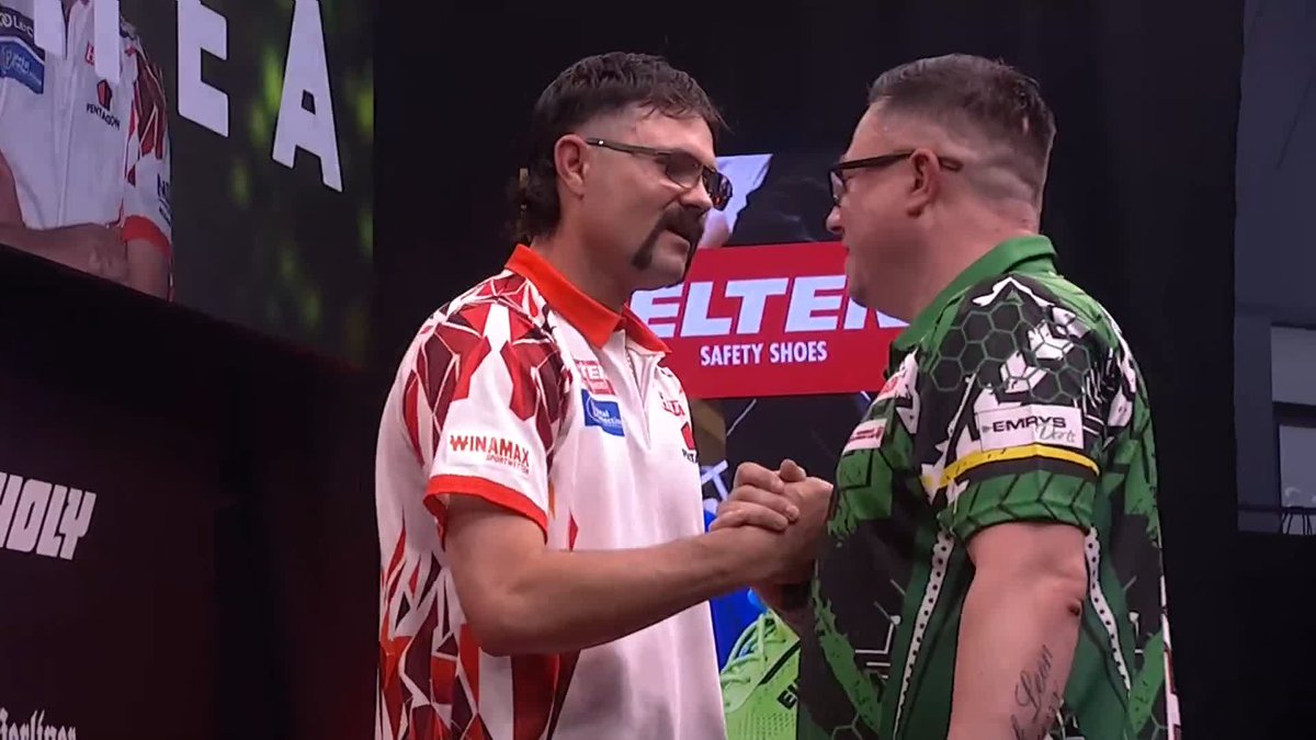 HETA HALTS OWEN! Damon Heta stops Rob Owen in Leverkusen and becomes the first seeded player through to Finals Day action at the European Darts Open! 📺 #ET10