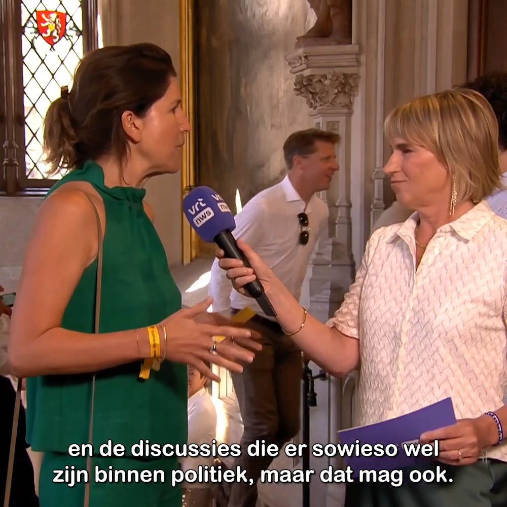 'Discussies zijn er altijd binnen de politiek. Maar wat écht telt zijn de akkoorden die gesloten worden, waar de Vlaming beter van wordt. Vlaanderen is en blijft een gemeenschap om trots op te zijn', zegt partijvoorzitter Valerie Van Peel. #VillaPolitica 👇