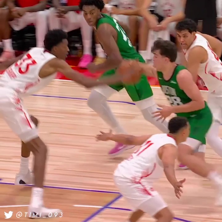 Hugo Gonzalez almost got a triple-double last night. It was not his most efficient game (3-16 FG), but I love seeing the playmaking progress. He finished with 17 points, 10 boards & 8 dimes for the Summer Celtics: