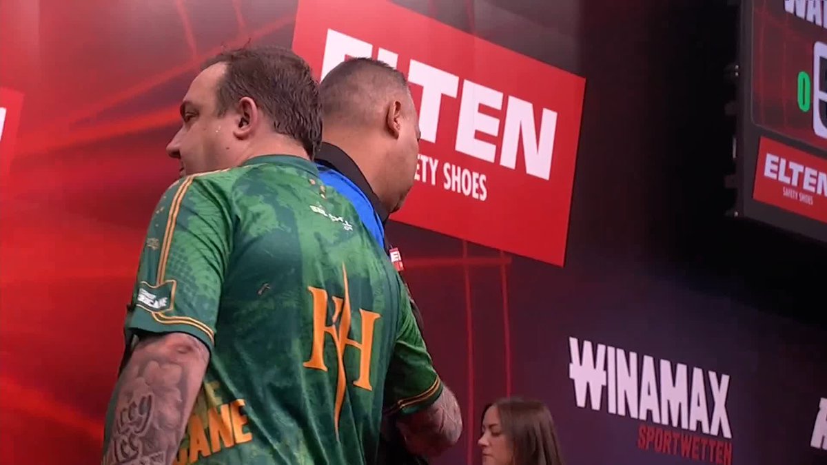 WATTIMENA HAMMERS HUYBRECHTS! Jermaine Wattimena races through to round three, as Wattimena hammers Kim Huybrechts and beats the Belgian 6-0! 📺 #ET10