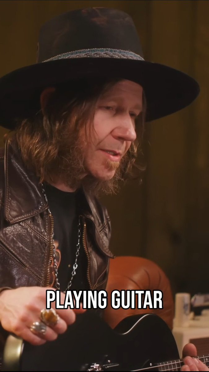 Help us wish Charlie Starr a happy birthday! 🎉 We’re celebrating with a rewatch of his Gibson Gear Guide interview. ▶️