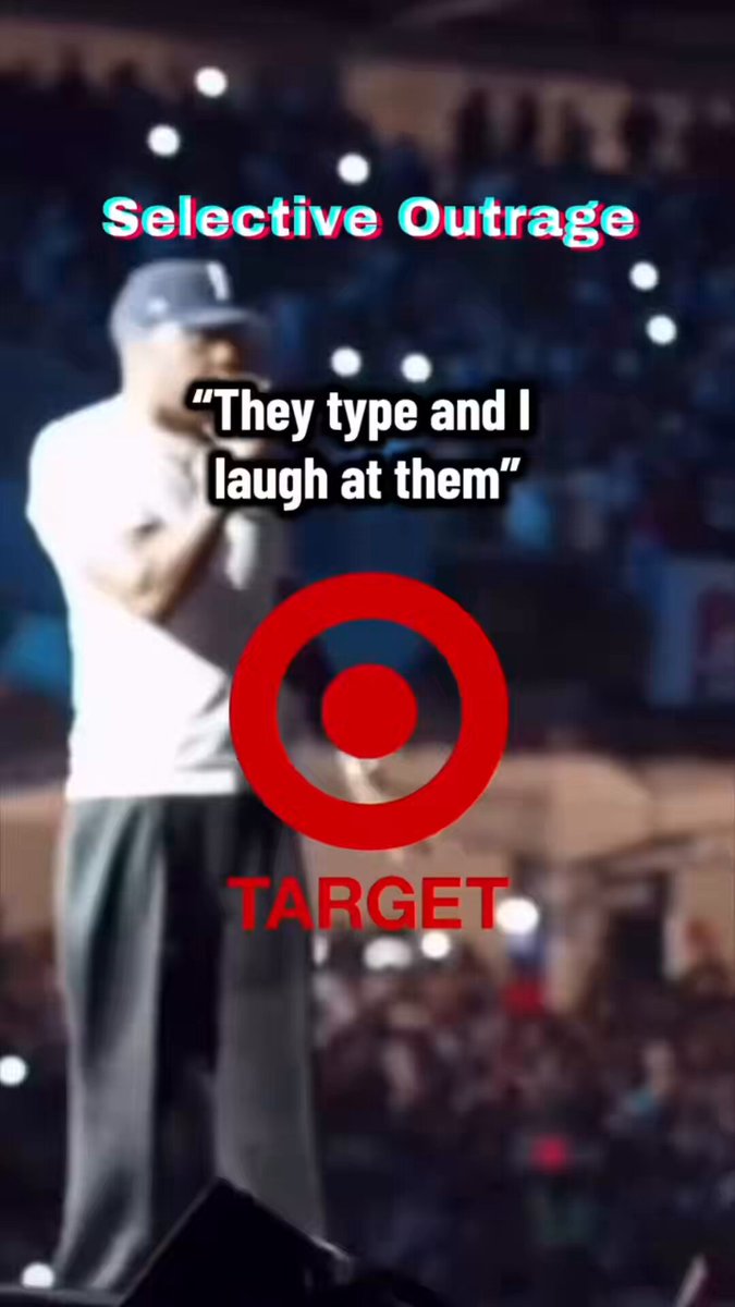 Jay Z called out all the Bootlicks activists on Twitter Boycotting Target. This is hilarious 🤣🤣🤣