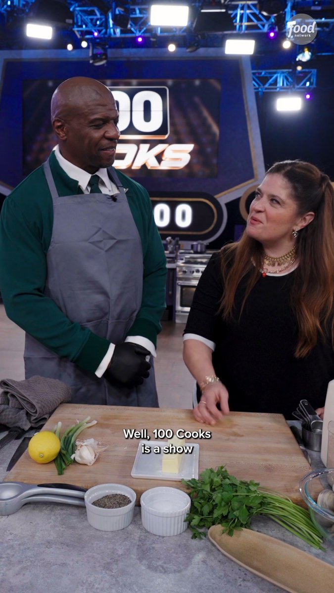 Summertime calls for fresh seafood, and it doesn't get better than tender salmon and succulent clams 💯 Hear more from Terry Crews, alex guarnaschelli + @nickdigiovanni on #100Cooks, tomorrow @ 9|8c!