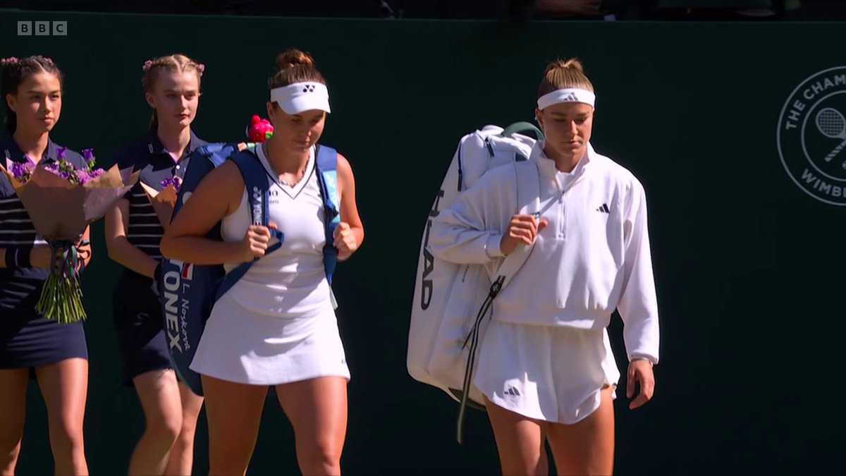 It's time for the #Wimbledon women's singles final 🍿 Karolina Muchova faces Linda Noskova in an all-Czech match. Watch on BBC One and BBC iPlayer!