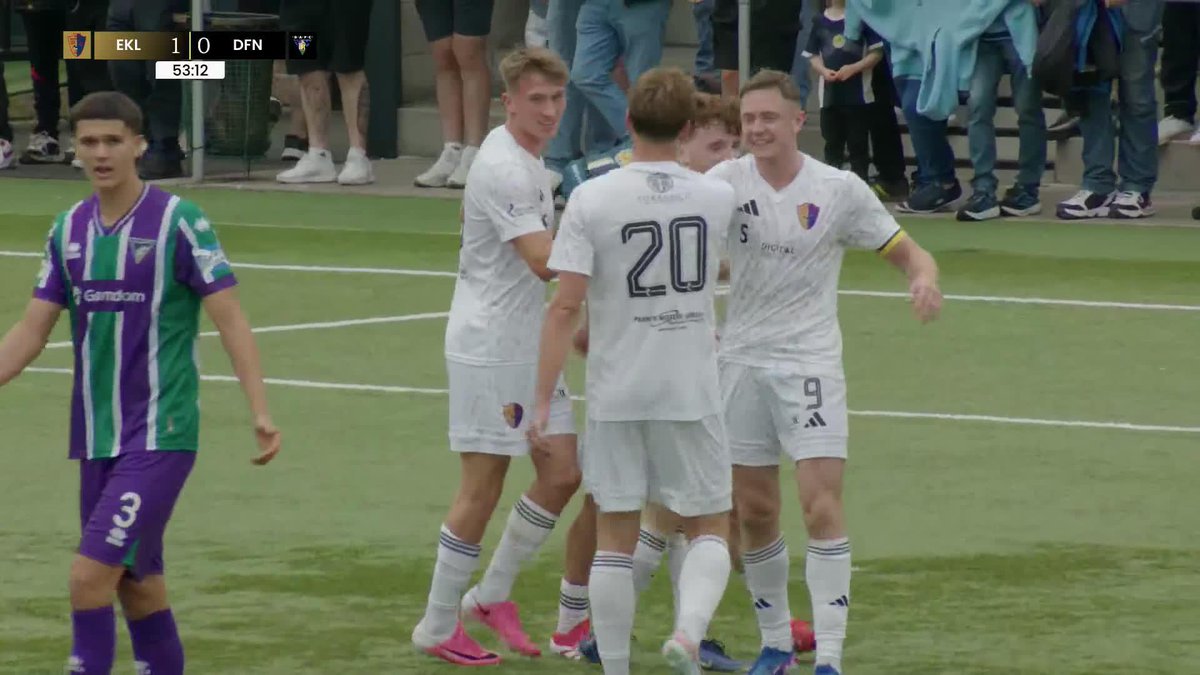That's some pass by Shay Kelly 😍 Finlay Gray doubles East Kilbride FC's lead following a lovely ball from the goalkeeper 👏 #PremierSportsCup