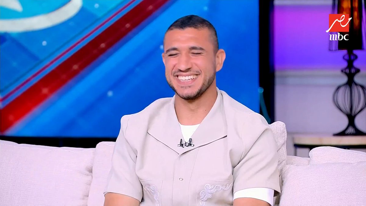 ياسمين عز: مين أكتر حد عصبي في لعيبة منتخب مصر ؟ ومين أكتر حد أعصابه باردة زي هالاند؟.. رد غير متوقع من رامي ربيعة مجاناً على MBC شاهد برنامج #كلام_الناس يعرض من الخميس – الأحد الساعة 6 مساءً بتوقيت القاهرة على #MBCMASR لمتابعة البث المباشر
