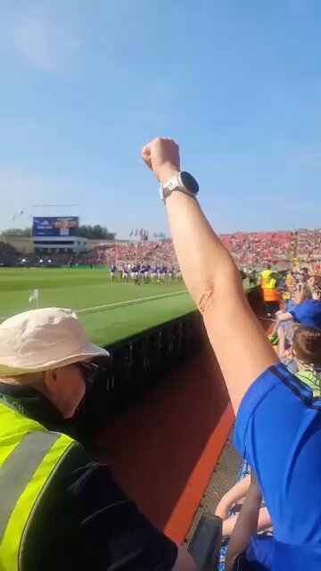 The only Leinster county never to have won Leinster. For us, every rare trip to Croke Park was cherished like the birth of a new born child. Today, the Wicklow renaissance has begun!! Our pub in West Wicklow will run dry tonight and instead be filled with tears of JOY. 💙💛