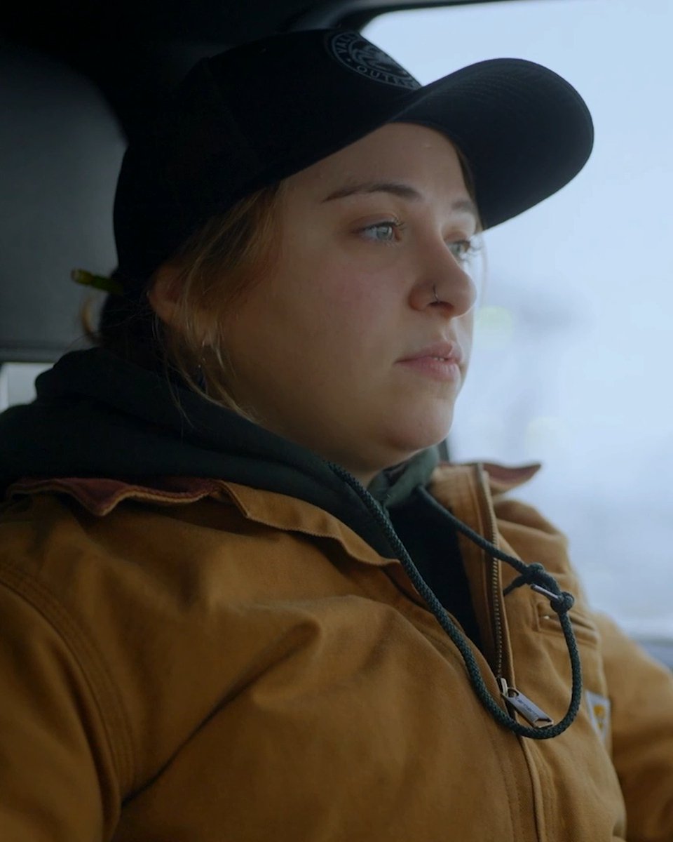 Captain Sophia 'Bob' Nielsen arrives from Kodiak, ready for her 8th year, yet first winter on the Bering Sea working with Sig on The Northwestern. He wonders if Mandy's replacement can help him meet his 100K pound opilio crab quota worth $1M. 🤔 🦀 💰⛴️ Watch #DeadliestCatch Fridays 8P on Discovery.
