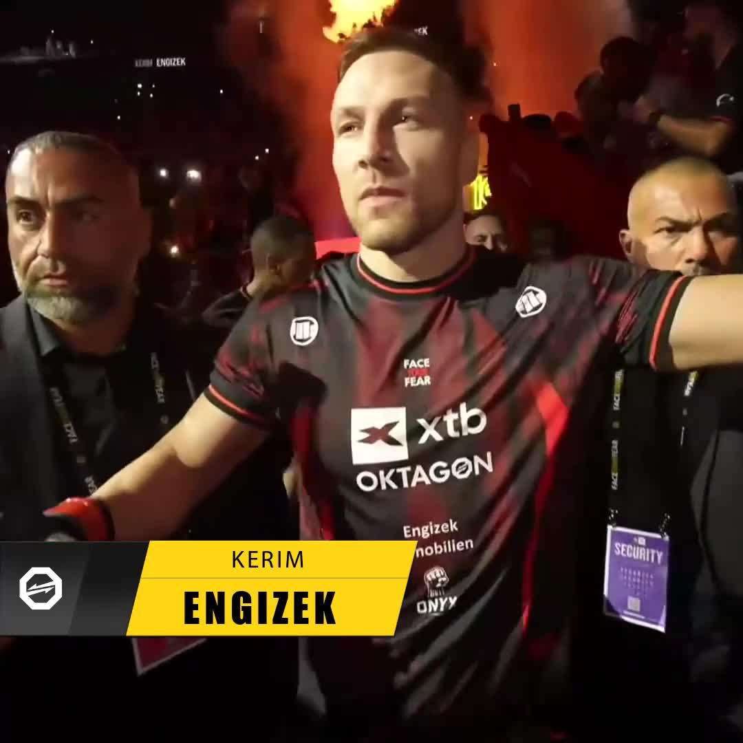 🔥 WHAT AN ATMOSPHERE! Kerim Engizek 🇹🇷 enters the arena to defend his middleweight belt! #OKTAGON91 📺 | RTL+ | TVP Sport