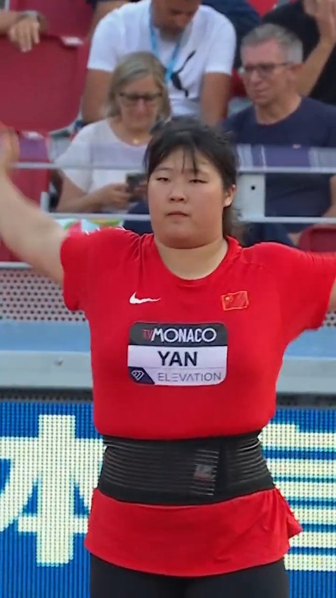 One word describes this woman... phenomenal 🔥 #MonacoDL 🇲🇨 #DiamondLeague
