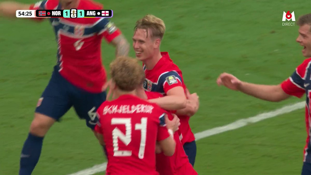 🚨🚨🚨 LA NORVÈGE 🇳🇴 SE VOIT REFUSER UN BUT POUR UNE POUSSETTE D’HAALAND SUR ANDERSON 🤯🤯 Ça joue à l’anglaise selon vous ? Ou faute logique ?