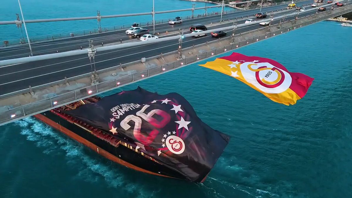 İstanbul boğazına yakışan EN GÜZEL BAYRAK 😍