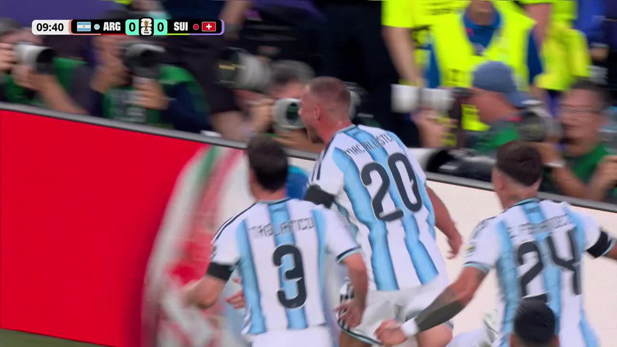 🤯🇦🇷 CENTRO DE MESSI Y ENORME CABEZAZO DE ALEXIS PARA EL 1-0 DE ARGENTINA. VAMOS SELECCIÓN, CARAJO. 💪🏼