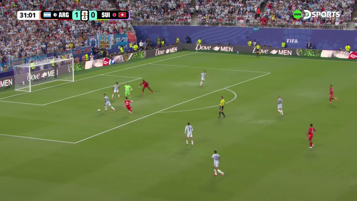 LICHA Y DIBU SALVARON A ARGENTINA Entre los Martínez impidieron que Embolo concretara el empate para Suiza. #MundialEnDSPORTS #FIFAWorldCup