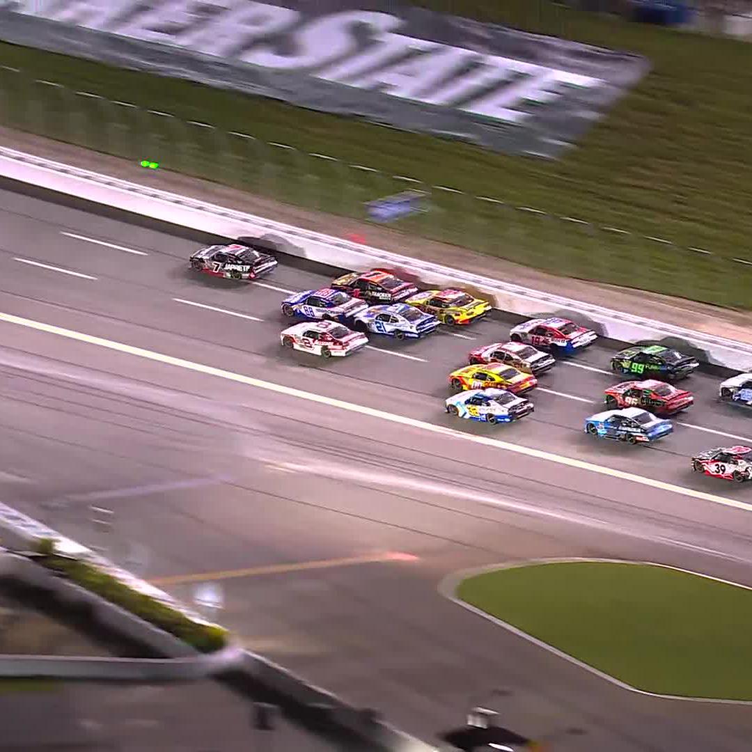 Big wreck approaching 10 laps to go. 🫣