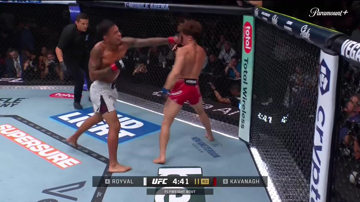 TOP FLYWEIGHT FIGHTS ANY DAY OF THE WEEK