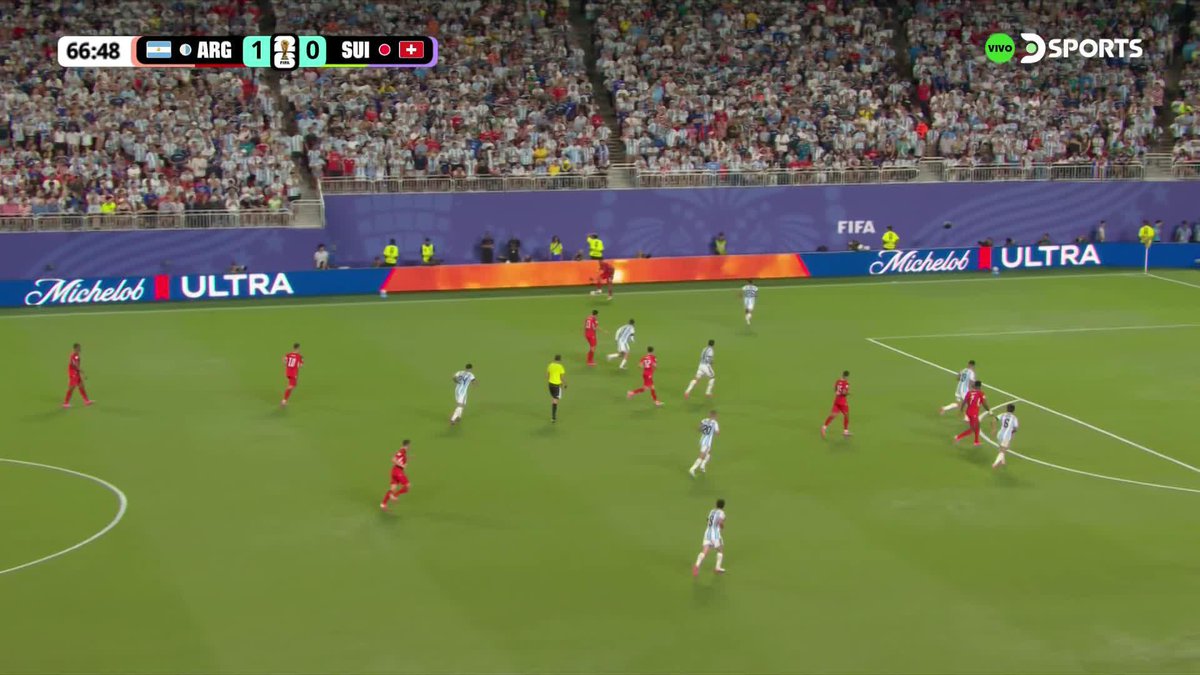 ¡GOL DE SUIZA! Dan Ndoye se escapó y puso el 1-1 ante Argentina.