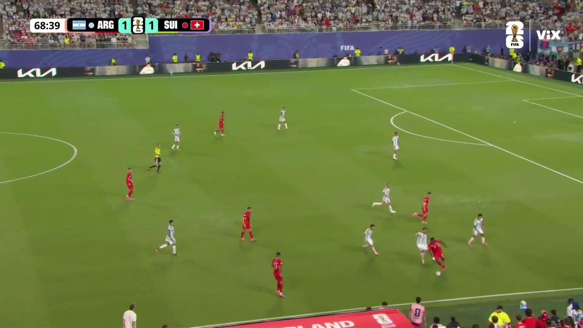 SUIZA SE QUEDA CON UNO MENOS 🔴 Embolo se va expulsado y se quedan con 10 hombres Este sábado, Argentina vs Suiza en los Cuartos de Final de la Copa Mundial de la FIFA 2026 se vive EN EXCLUSIVA por @vix #ElMundialEsNuestro