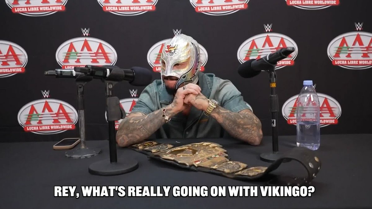 Anuncios de Verano de Escándalo cortesía de Rey Mysterio #AAAenFOX