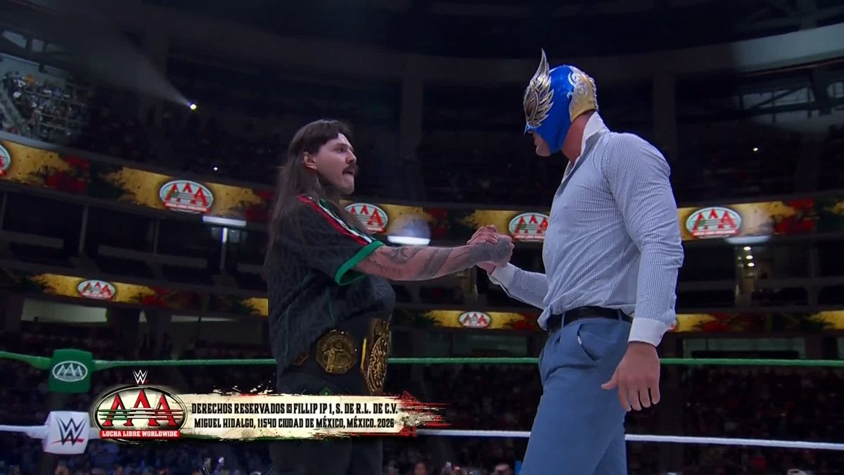 Dominik Mysterio y El Grande Americano vs. Perros del Mal en Verano de Escándalo ✅ #AAAenFOX