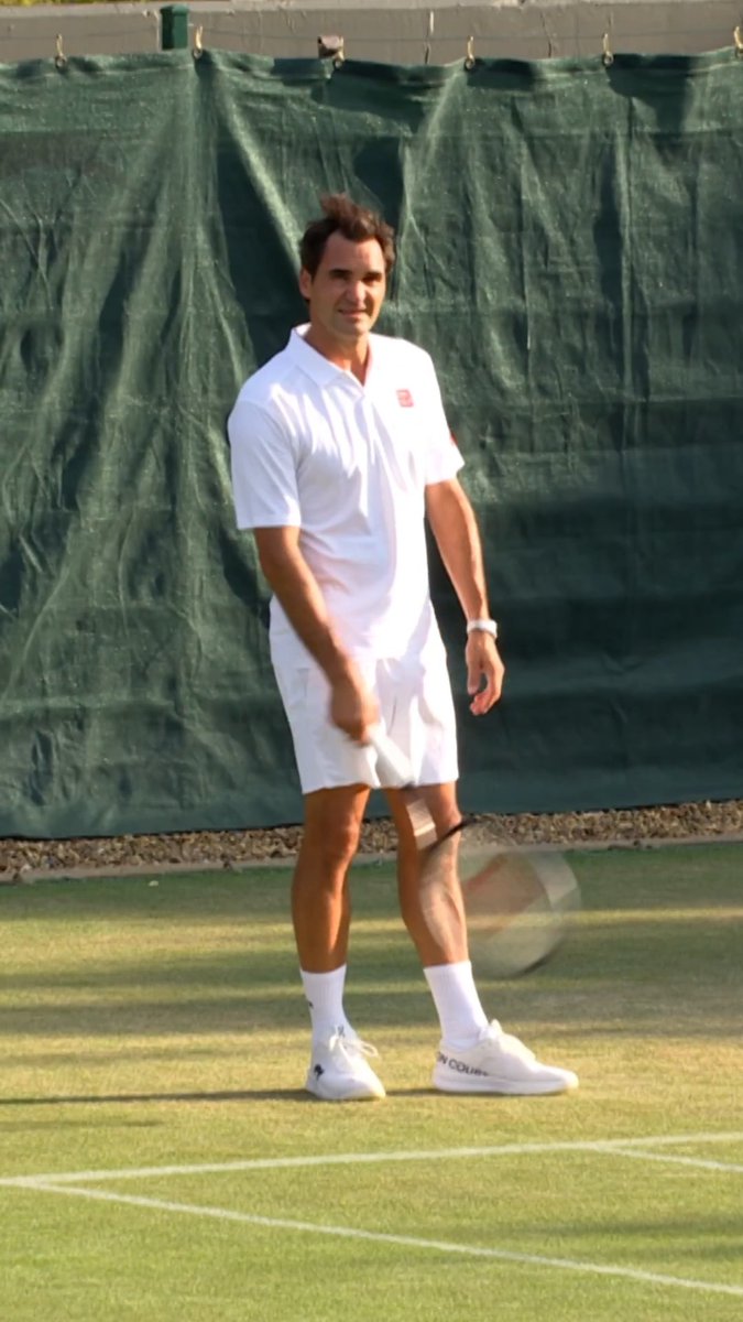 Roger Federer hitting up at #Wimbledon again in all its glory ๐ฅฐ