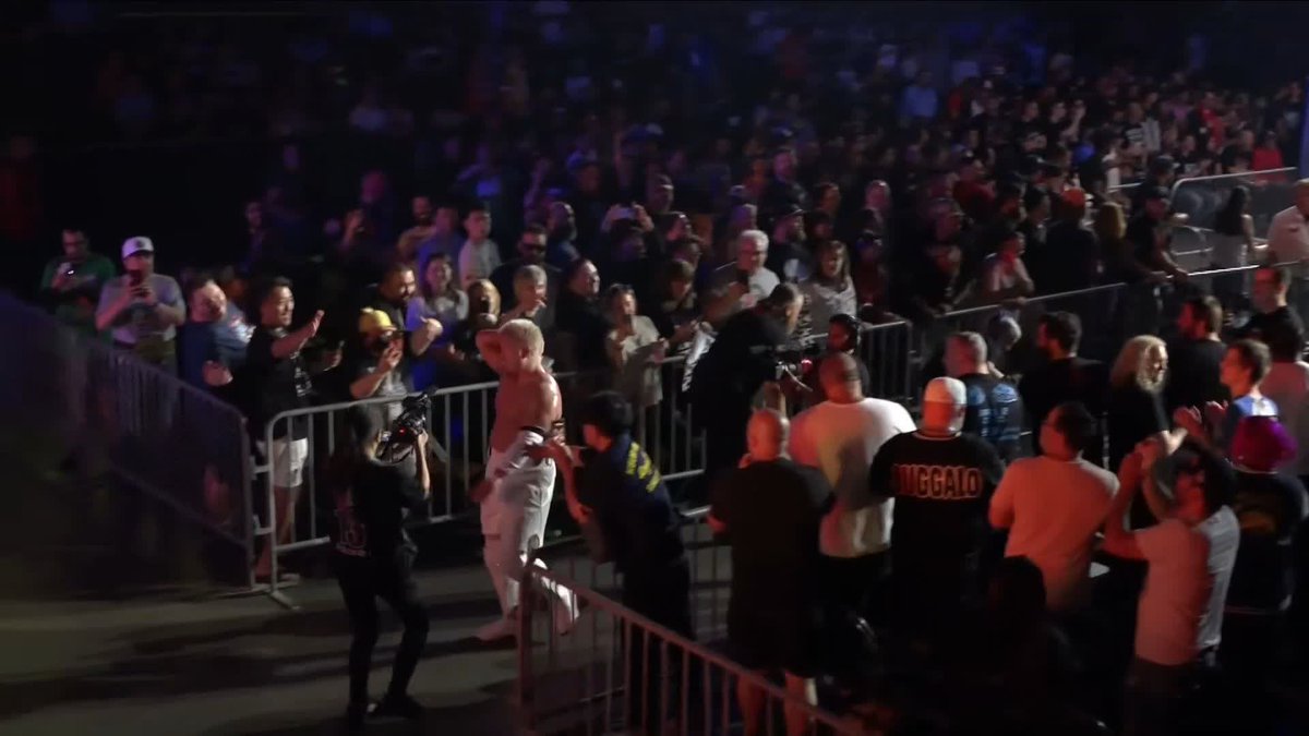 .Ｉｃｅ🧊💎 "Let's get high🧊💎" From the profile URL #njpwworld #G1CLIMAX36