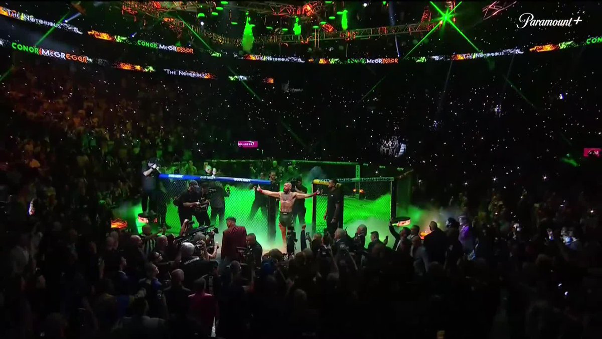 Conor McGregor billionaire struts into the octagon against Max Holloway 🥶