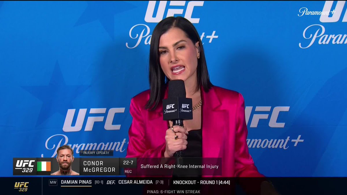 Conor McGregor suffered a right-knee internal injury, per Megan Olivi