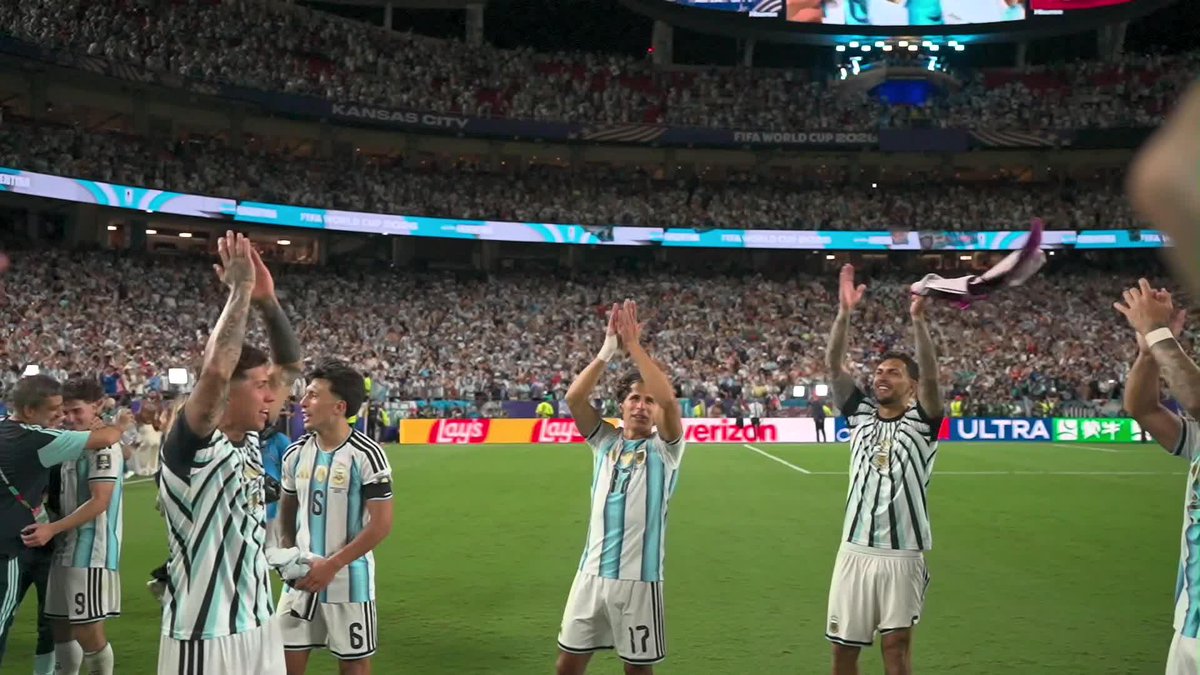 "Por Malvinas": Por la canción durante los festejos de la Selección Argentina tras clasificar a las semifinales de la #CopaMundialFIFA