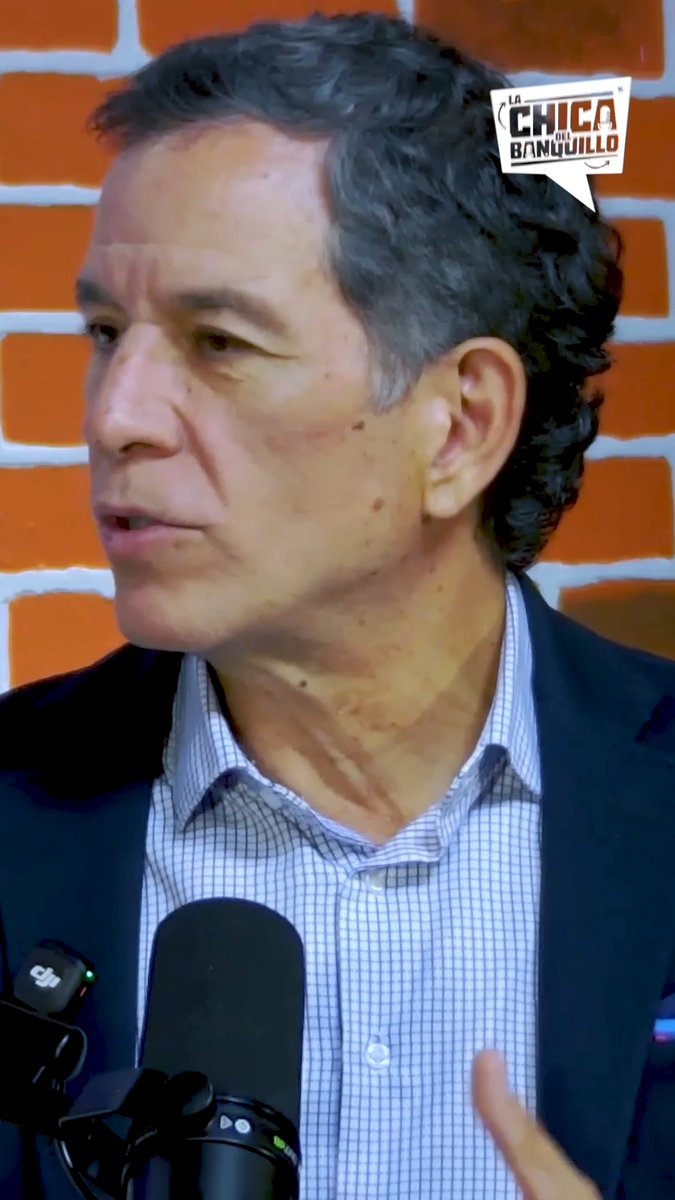 ¿RAFA ES LA MEJOR OPCIÓN PARA EL TRI? 🇲🇽 👀 Javier Alarcón habló sobre las decisiones que se han tomado en el banquillo del TRI, y lo que les espera en esta nueva etapa con Rafa Márquez. No te pierdas 'La Chica del Banquillo' por nuestro canal de YT. 💻