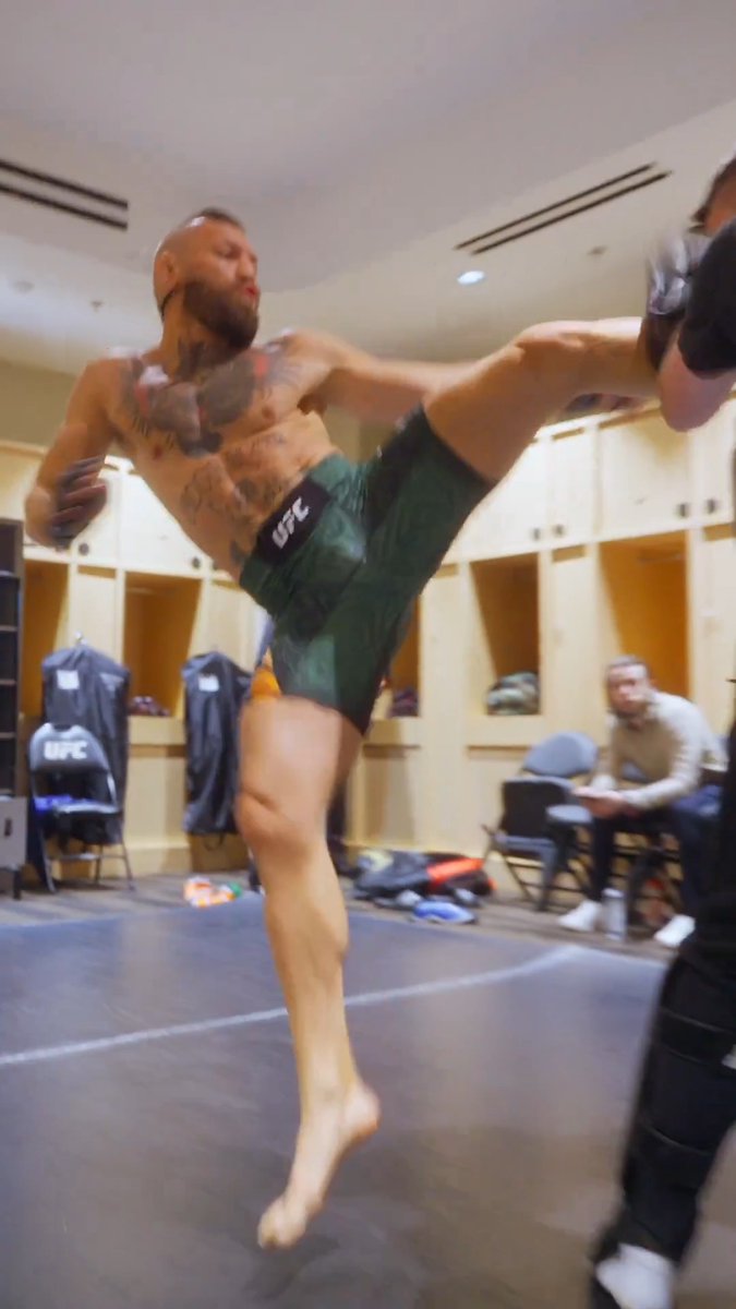 Inside the locker room 🤕 🦵#UFC329 Moments before disaster for Conor McGregor...