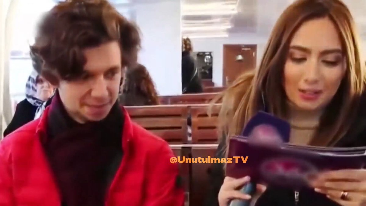 Tüm cevaplara kâğıttan bakarak yarışmayı kazanan eleman