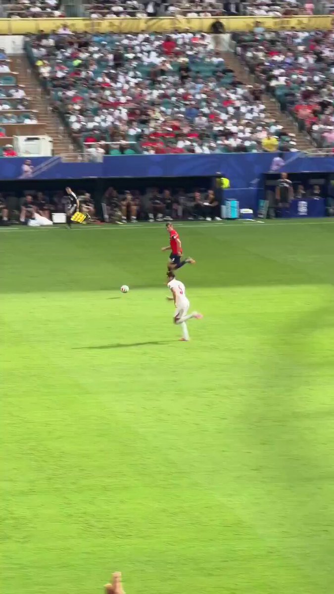 Football has a way of reflecting life. Alexander Sørloth's decision not to square the ball to Erling Haaland, who was perfectly placed for what looked like a simple tap-in, may well have cost Norway a place in the World Cup quarter-finals. Norwegians must be seething today.😡 Sadly, the same mentality exists away from the football pitch. In every workplace, organisation and even friendship circle, there are people who would rather see the whole team fail than allow someone else to enjoy success. Envy can be so powerful that personal pride takes precedence over the collective goal. The strongest teams are built on trust, selflessness and knowing when a teammate is in the better position. Everyone wins when egos are left at the door. I have witnessed that kind of envy in broadcasting, where one individual's actions contributed to several diaspora presenters, myself included, losing our shows. It showed how personal agendas can sometimes outweigh the success of the wider team. Whether it's football, the workplace or life itself, selfishness has a habit of punishing everyone in the end. Have you ever experienced a "Sørloth-Haaland moment", where someone put personal glory or envy ahead of the team's success? #WorldCup2026 #Haaland #Soloth Norway Updates #Norway #England