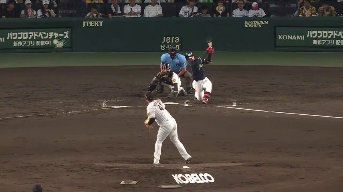 4回表、二死2塁のピンチを空振り三振で切り抜ける村上投手！粘りのピッチングが続きます！