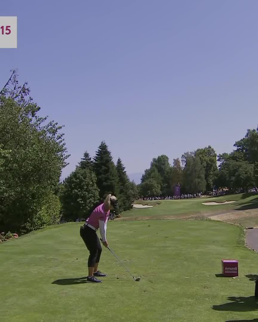 AN ACE FROM BROOKE HENDERSON CUTS THE LEAD TO 1 🤯