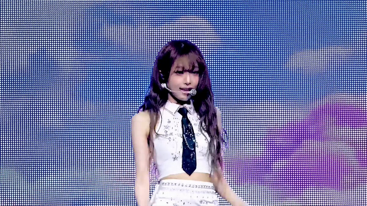 [📺YENA VOD] 本日7月12日は『超かぐや姫！』（『超かぐや姫！』公式）のかぐやの誕生日🌕✨ おめでとうございます🥞🎉 劇中でかぐやが歌う『ワールドイズマイン』はイェナも大好きな楽曲です💛みなさんも是非聴いてください🎧 フルver.はこちら 🔗 #YENA #イェナ #超かぐや姫