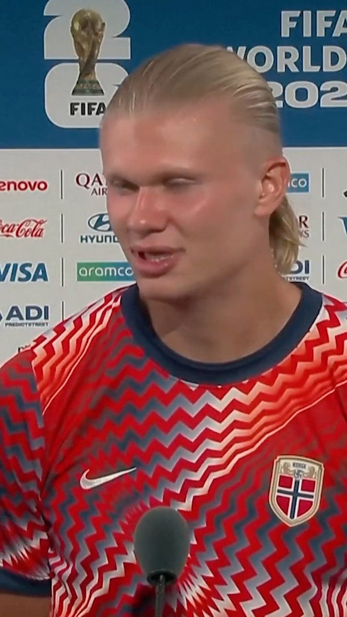 Erling Haaland says he wants England to do well at the World Cup 🏴🤝