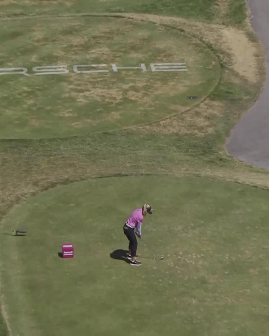 Brooke Henderson with a dart! 🎯 She’s tied the lead at the Evian Championship. 🔥