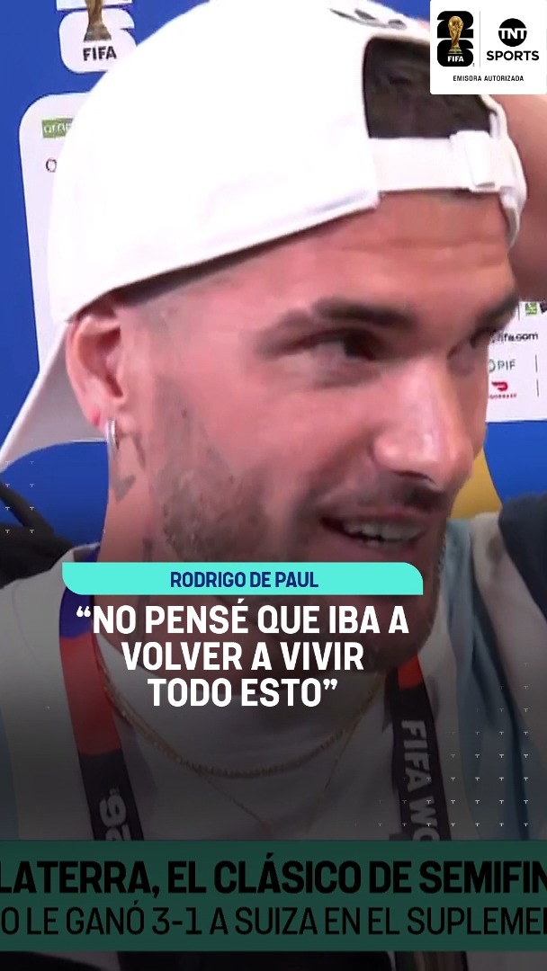 "ESTOY MUY EMOCIONADO Y MUY CANSADO" 😍 🇦🇷 El análisis de RODRIGO DE PAUL sobre una nueva semifinal de la Selección Argentina en la Copa del Mundo. 🗣️ "No puedo hacer un análisis ahora. No pensé que iba a volver a vivir todo esto. Estoy muy emocionado y muy contento, y muy cansado también", dijo el 'Motorcito'. #TNTSportsMundial