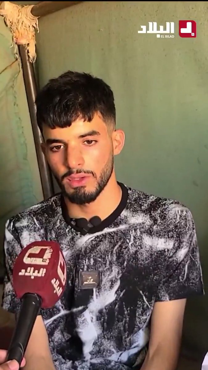 سبحان الله .. القصة تتكرر من جديد!! 🎓 في ظروف صعبة و من داخل خيمة في قلب الصحراء.. استطاع التلميذ عبد الله عبدلي أن يحقق المرتبة الأولى ولائيًا بمعدل 18.69 👏📚