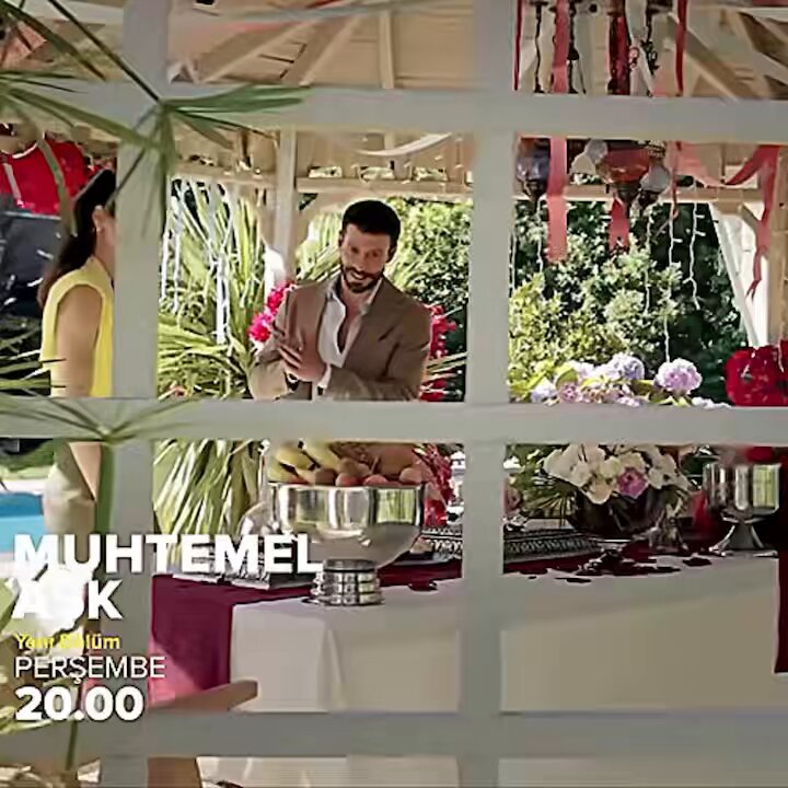 göz rengimize göre yüzük secen oglanla